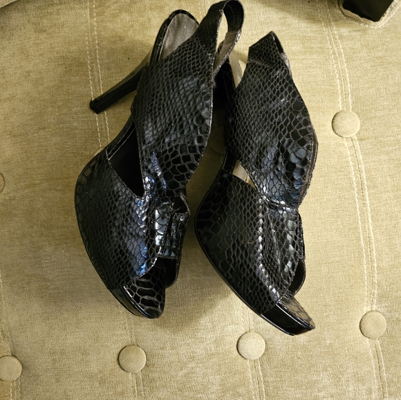 Moda Stilleto Black faux Snakeskin size 9 - Picture 2 of 7